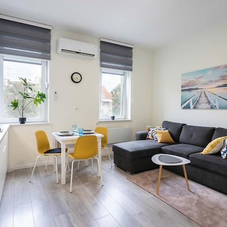Bright And Modern Apartments In City Center Zagreb Exterior photo